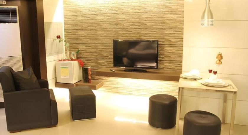 Silang One Serenata Hotel General Trias المظهر الخارجي الصورة